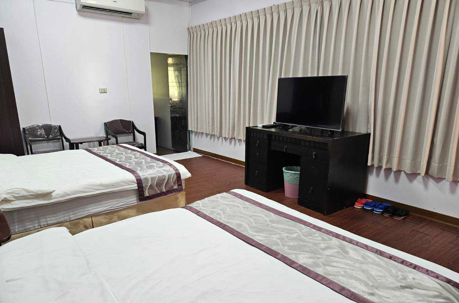 商店街-四人套房